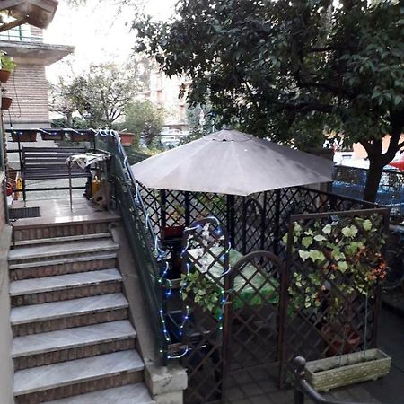 B&Bgarbatella Rome Exterior photo